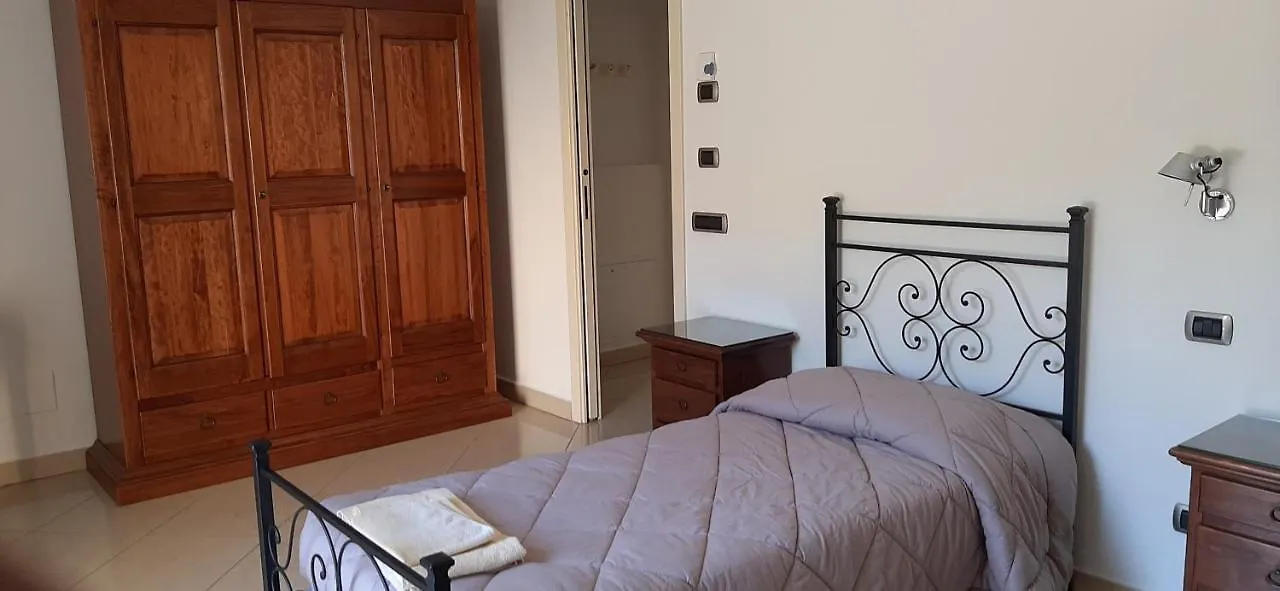 Casa Per Ferie Religiosa Figlie Di Nazareth Bed and Breakfast Pisa Bed & Breakfast