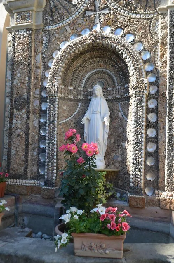 Casa Per Ferie Religiosa Figlie Di Nazareth Acomodação com café da manhã Pisa 0*,