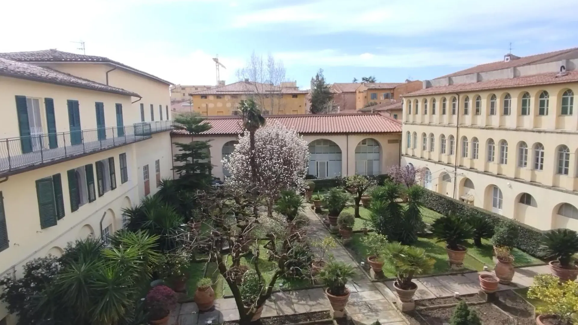 Bed & Breakfast Casa Per Ferie Religiosa Figlie Di Nazareth Bed and Breakfast Pisa